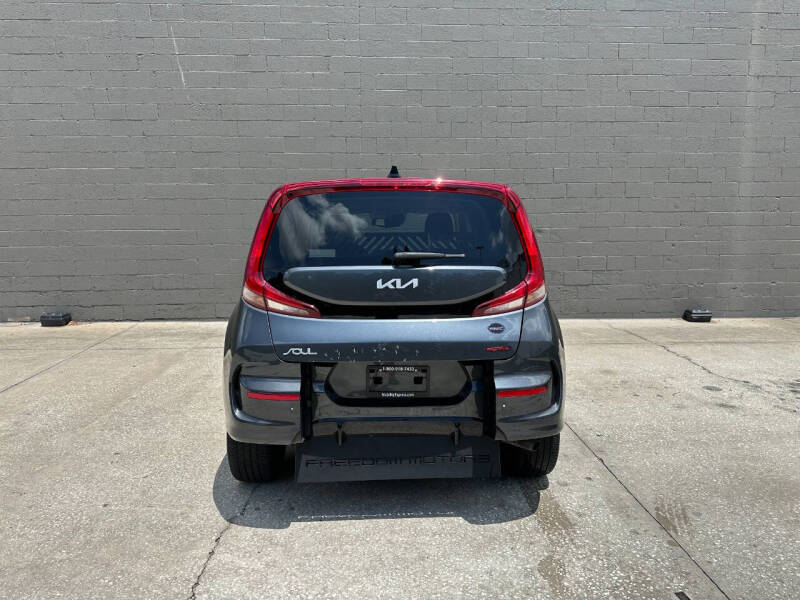 2022 Kia Soul GT-Line