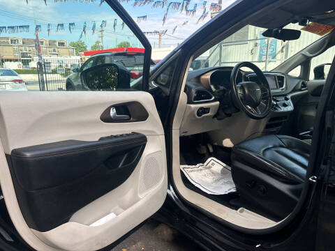 2018 Chrysler Pacifica Touring L