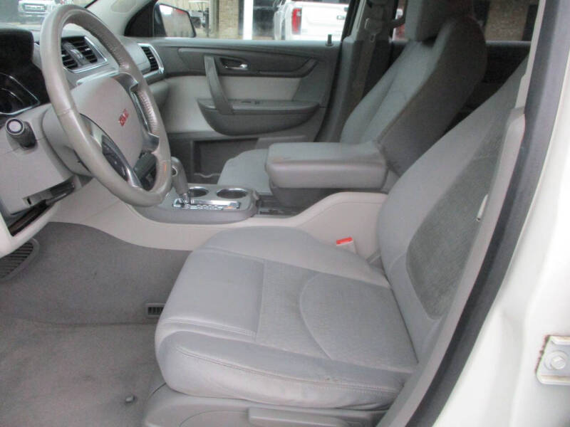 2015 GMC Acadia SLE-1