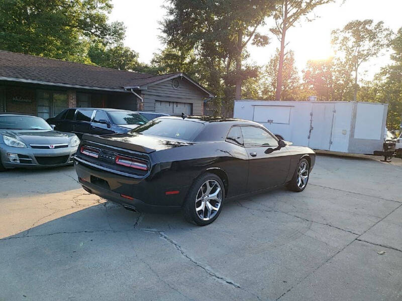 2015 Dodge Challenger SXT Plus