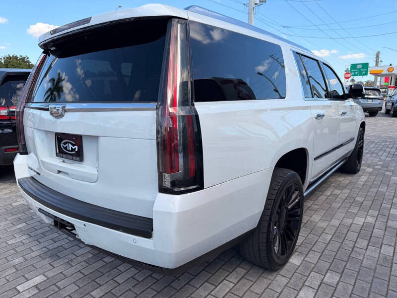 2016 Cadillac Escalade ESV Platinum
