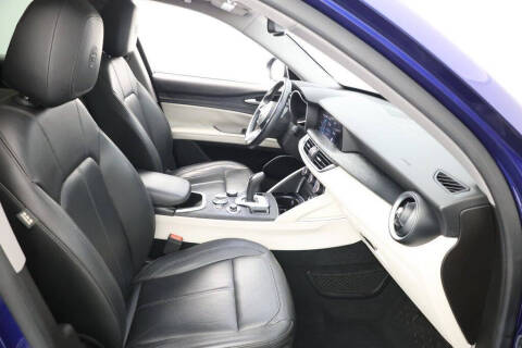 2021 Alfa Romeo Stelvio Sprint