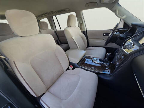 2017 Nissan Armada SV