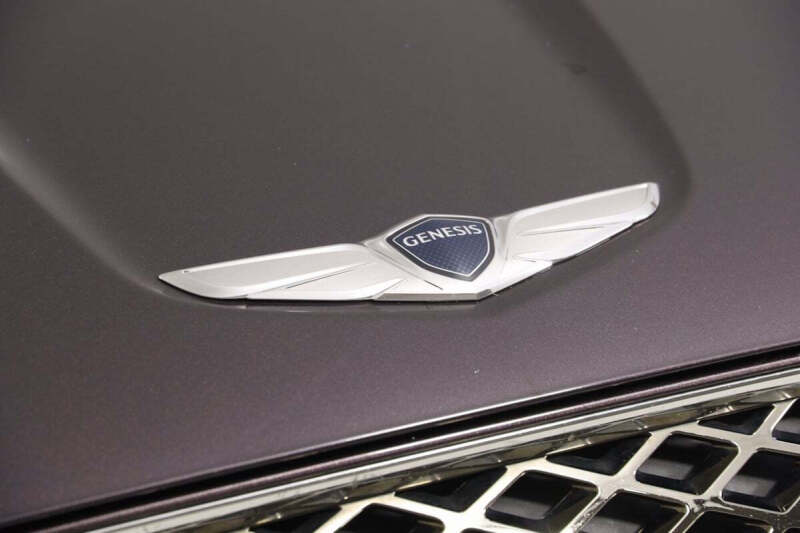 2022 Genesis GV70 2.5T Standard