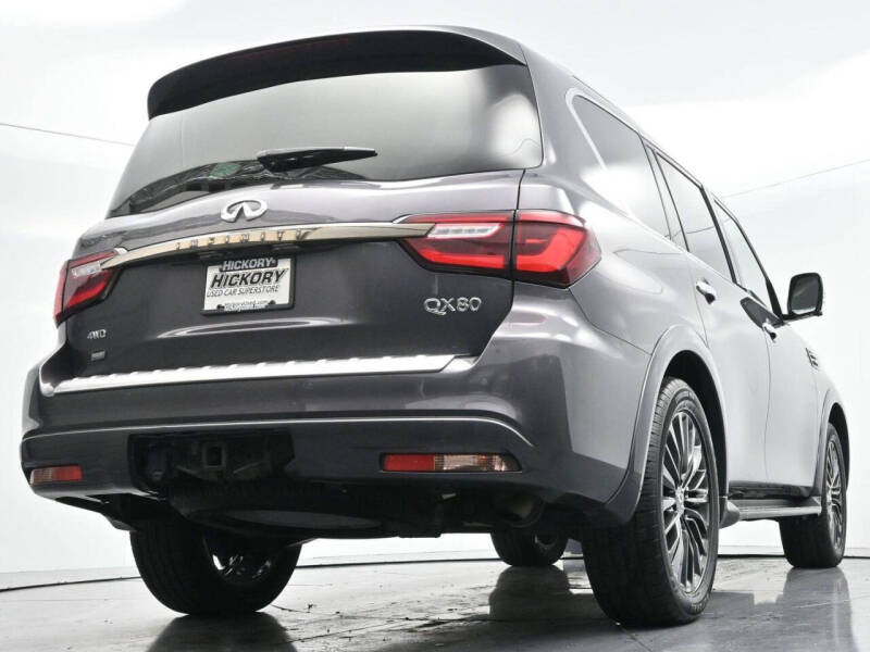 2022 Infiniti QX80 Premium Select