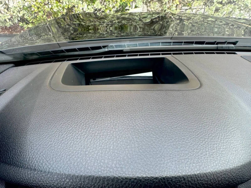 2012 BMW 5 Series 550i xDrive