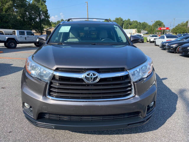 2016 Toyota Highlander for sale at Driven Pre-Owned in Lenoir, NC