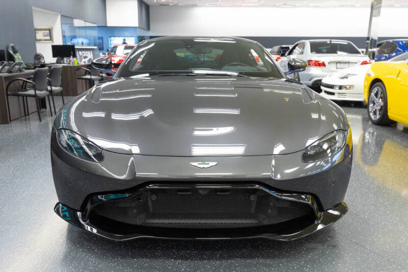 2020 Aston Martin Vantage