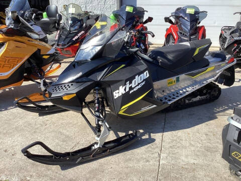 2015 Ski-Doo MXZ® Sport Rotax® 60