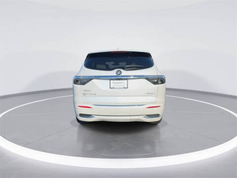 2022 Buick Enclave Avenir