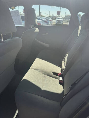 2015 Toyota Prius Three