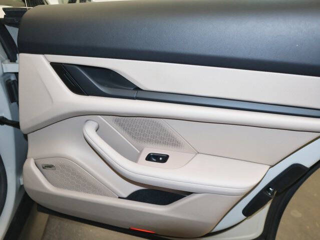 2022 Porsche Taycan 4S