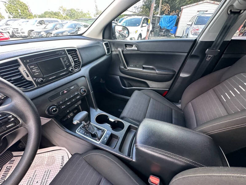 2017 Kia Sportage LX