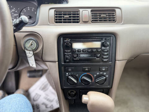 2001 Toyota Camry CE