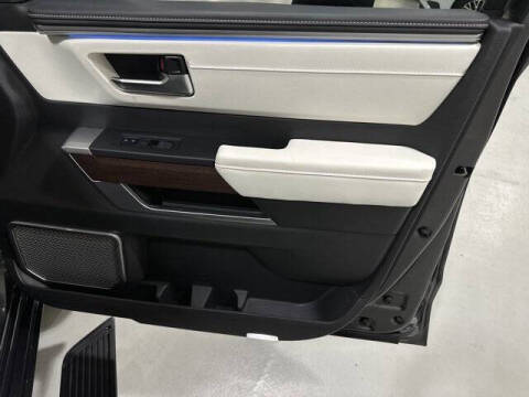 2024 Toyota Sequoia Capstone