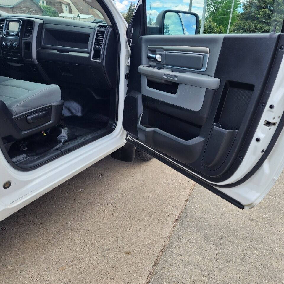 2014 Ram 1500 for sale at Dakota Auto Inc in Dakota City, NE