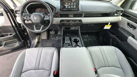 2025 Honda Pilot Touring