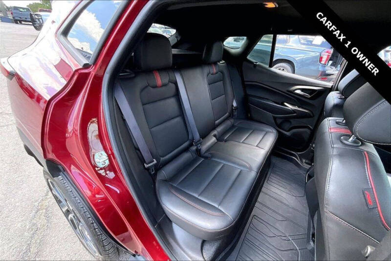 2025 Chevrolet Trax RS