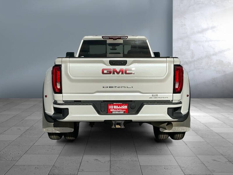 2023 GMC Sierra 3500HD