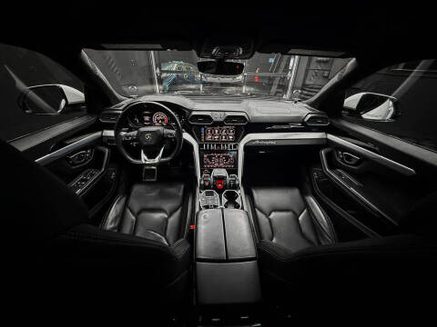 2019 Lamborghini Urus