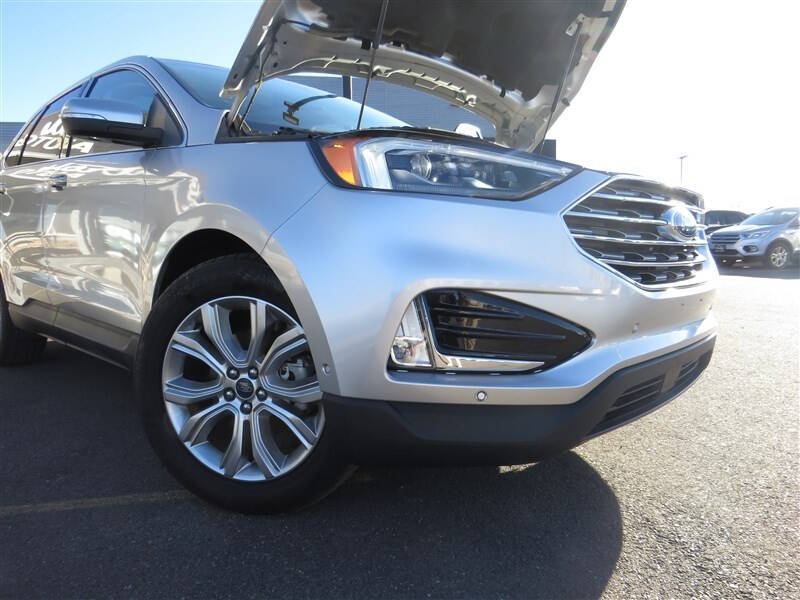 2019 Ford Edge Titanium