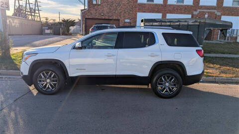 2017 GMC Acadia SLT-1