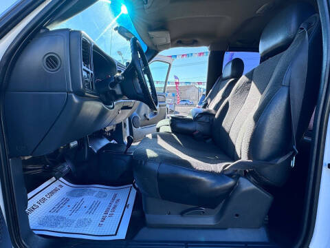 2001 Chevrolet Silverado 1500 LS