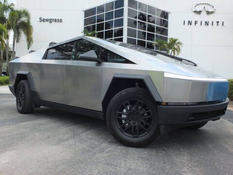 2025 Tesla Cybertruck