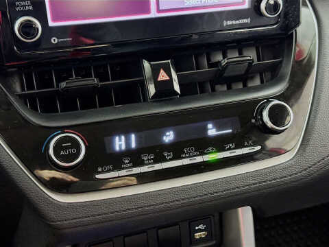 2022 Toyota Corolla Cross LE