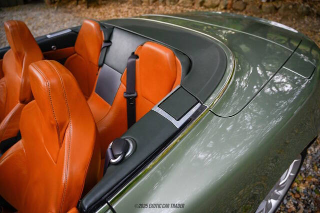 2006 Aston Martin DB9 Volante