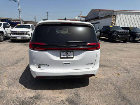 2025 Chrysler Pacifica Limited