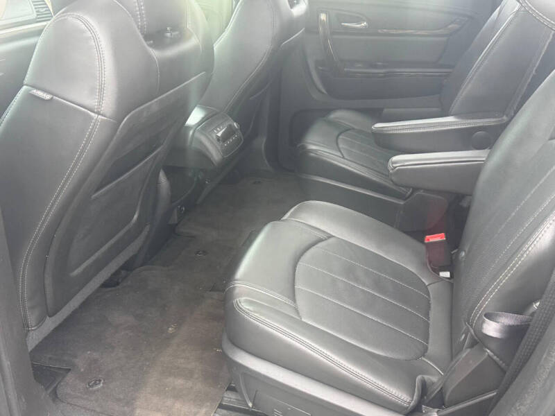 2016 GMC Acadia Denali