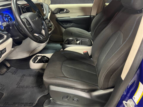 2021 Chrysler Pacifica Touring