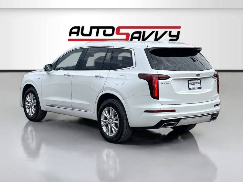 2025 Cadillac XT6 Luxury