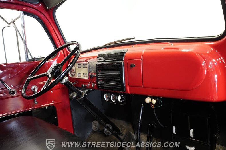 1949 Ford F-600