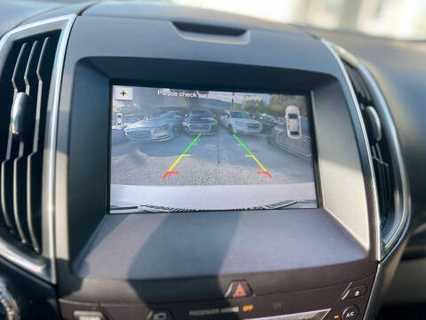 2018 Ford Edge Titanium