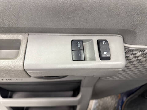 2013 Ford E-Series E-350 SD