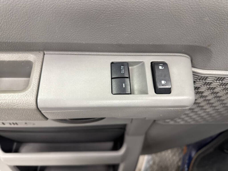 2013 Ford E-Series E-350 SD