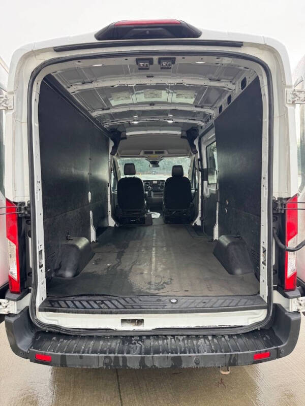 2020 Ford Transit 250