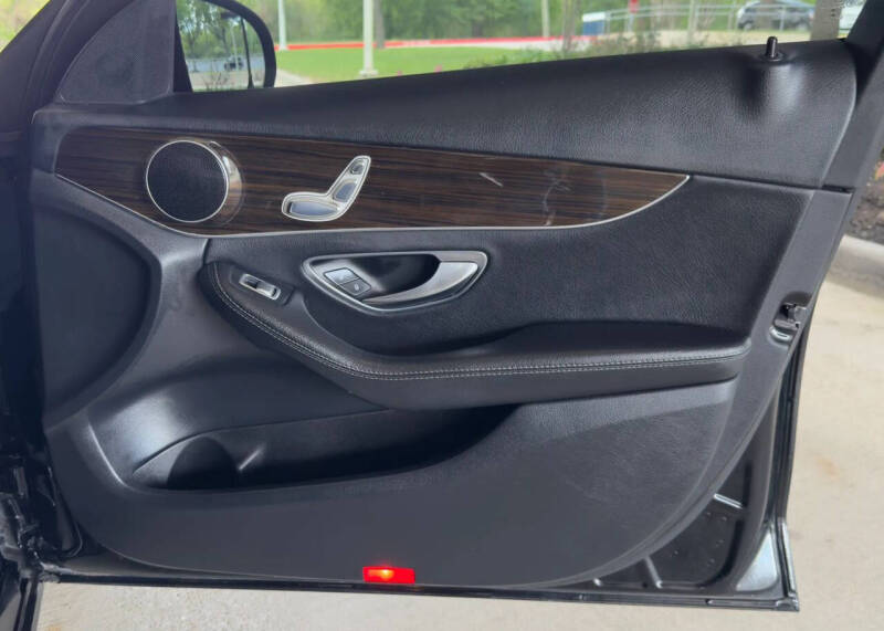 2017 Mercedes-Benz C-Class