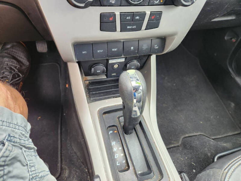 2010 Ford Focus SEL