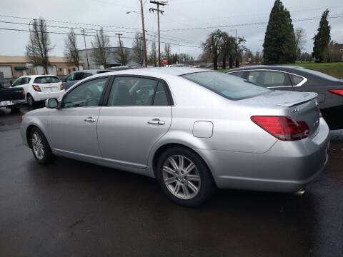 2008 Toyota Avalon for sale at M AND S CAR SALES LLC in Independence OR