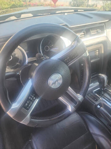 2014 Ford Mustang V6