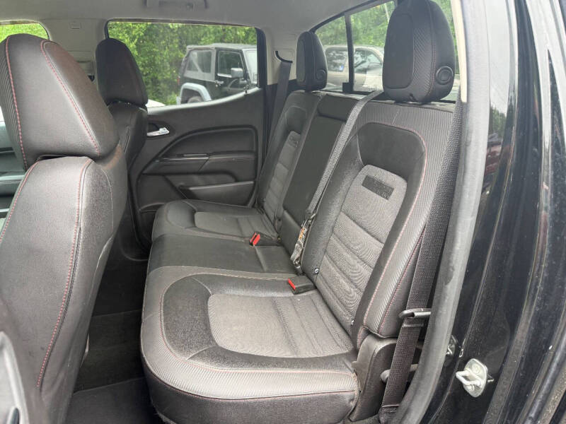 2017 GMC Canyon SLE