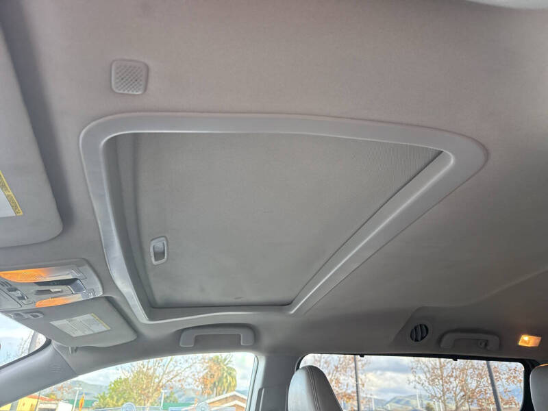 2019 Toyota Sienna XLE 8-Passenger