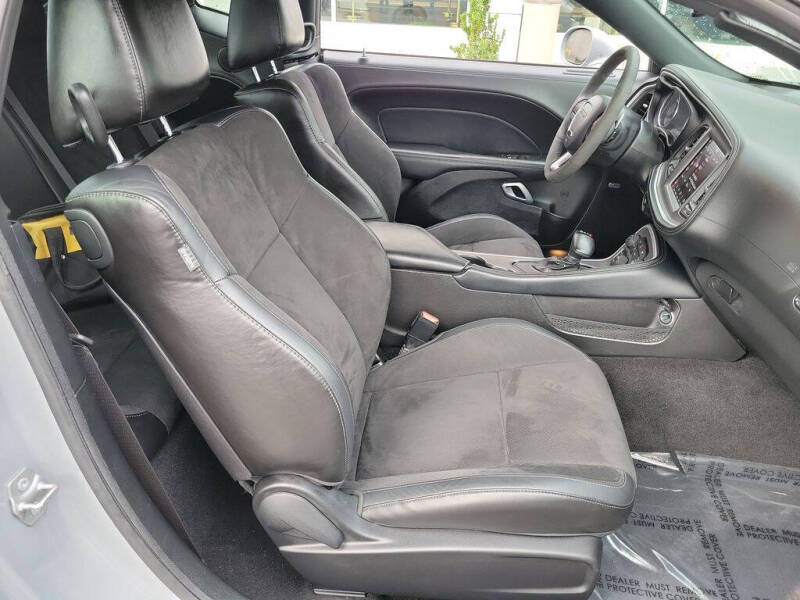 2022 Dodge Challenger