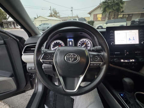 2022 Toyota Camry LE