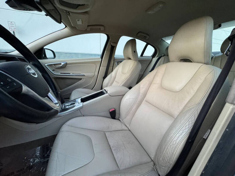 2012 Volvo S60 T5