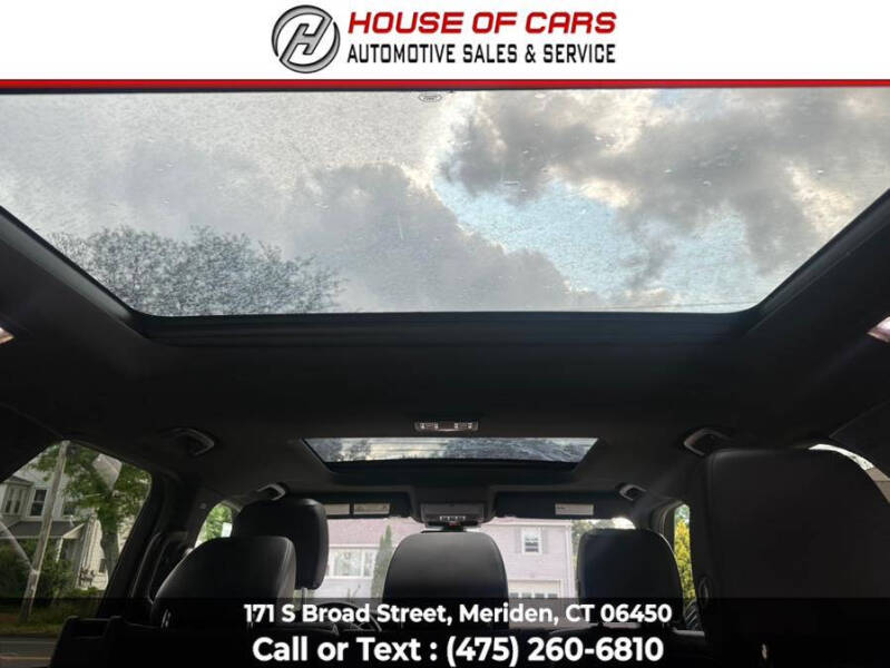 2017 Land Rover Discovery SE