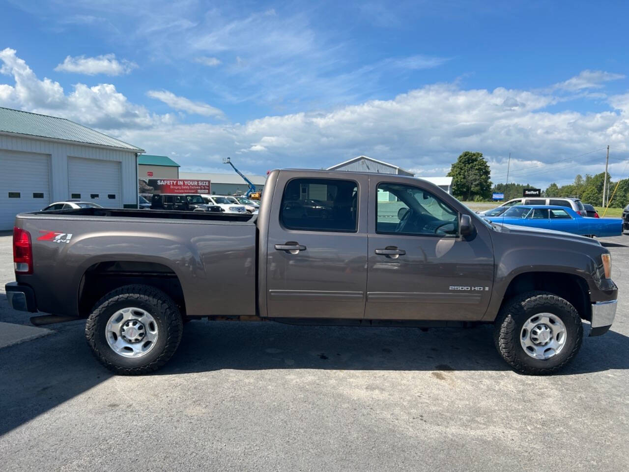 2008 GMC Sierra 2500HD for sale at Upstate Auto Gallery in Westmoreland, NY